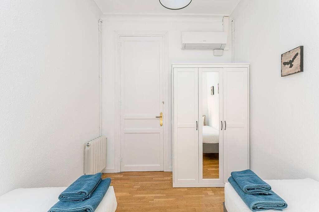 Canela Homes Barcelona Fira Exteriör bild